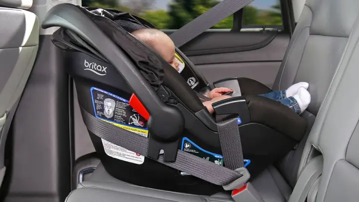 Can You Put a Baby Car Seat in the Middle? Safety Guide