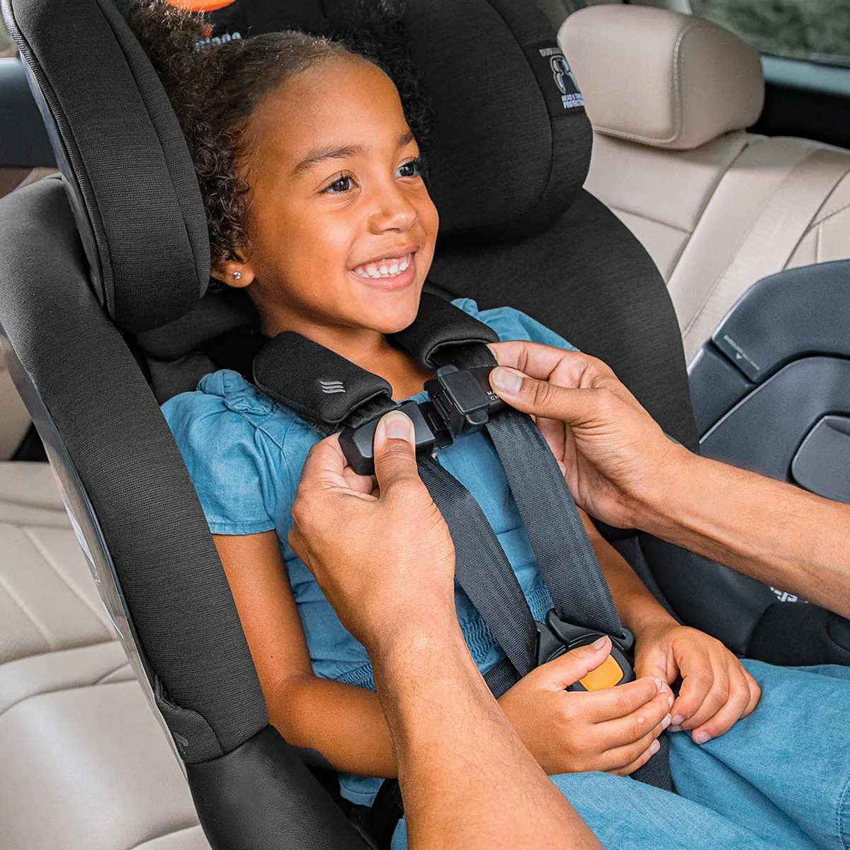 car seat harness slot shoulder height